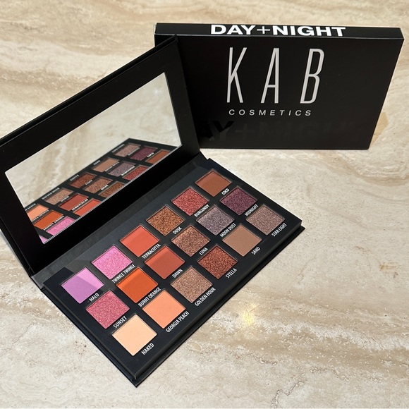 KAB Cosmetics Day + Night Palette - Picture 9 of 9